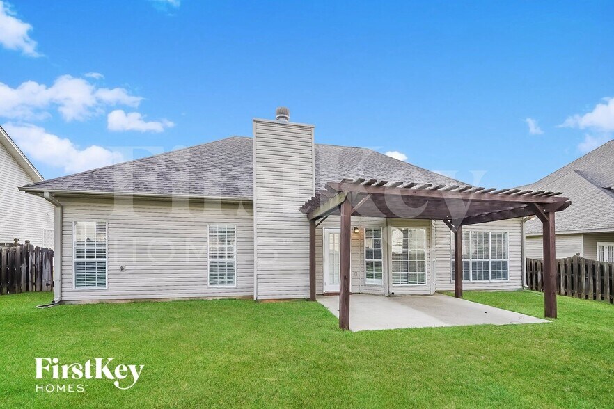 Building Photo - 433 Old Cahaba Way