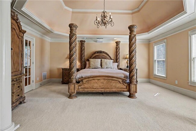 Building Photo - 4026 Palisades Main