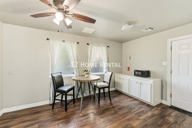 Building Photo - 24527 Appian Ridge