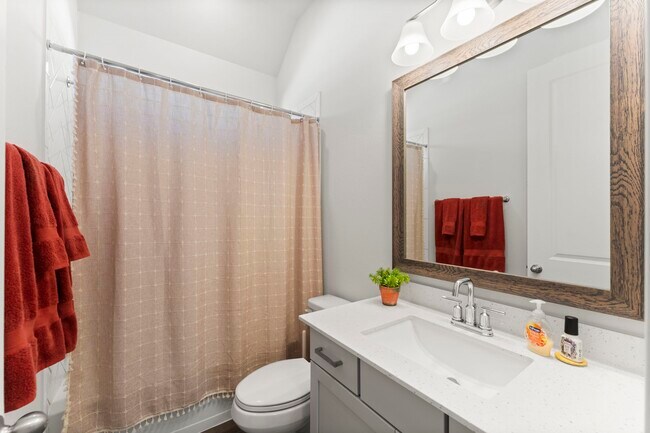 Building Photo - 15949 Hayes Mkt Lp