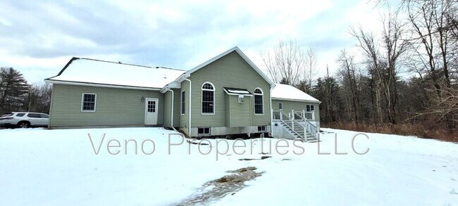 Building Photo - 2057 Rowley Rd