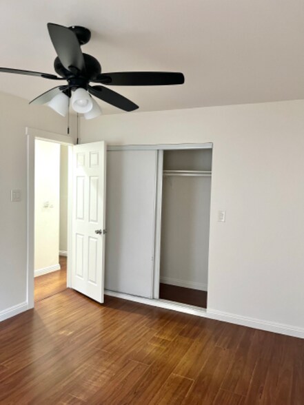 Building Photo - 1815 W 66th St