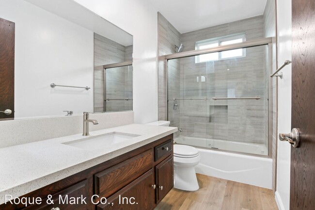 Building Photo - 2 br, 2 bath Apartment - 828 18th Street 8...