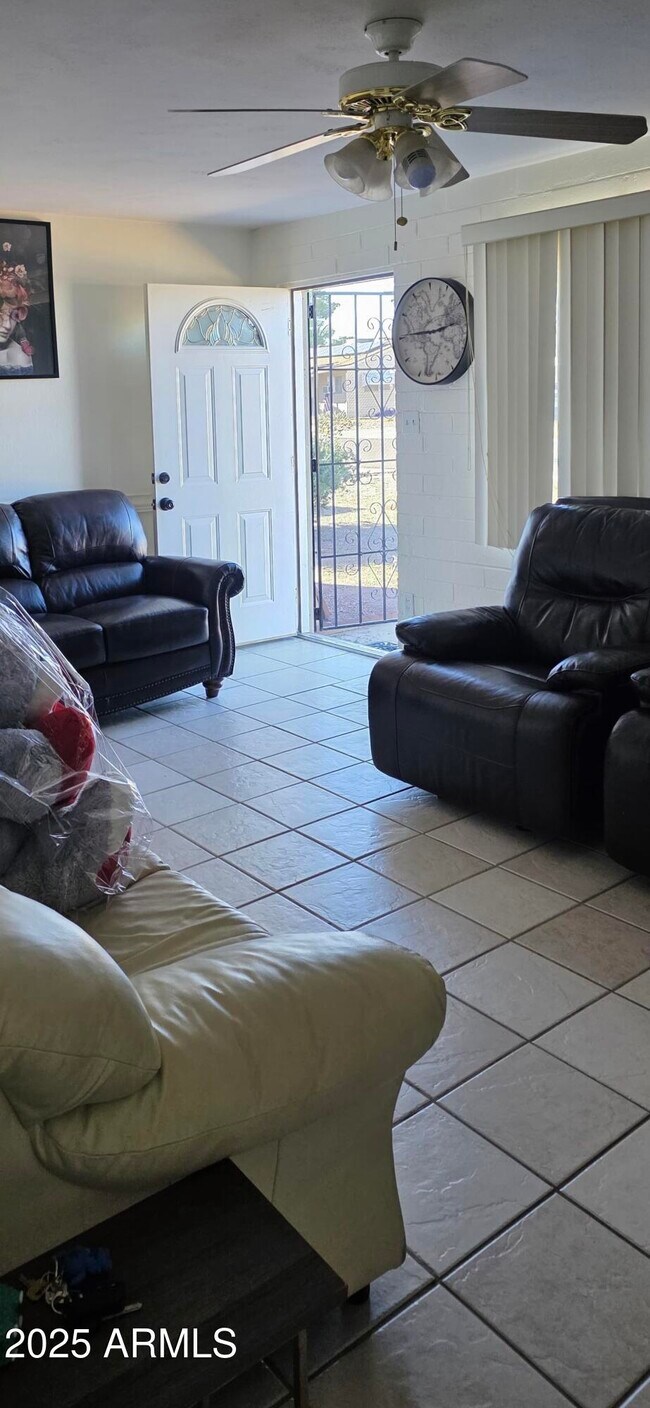 Building Photo - 11329 W Duluth Ave