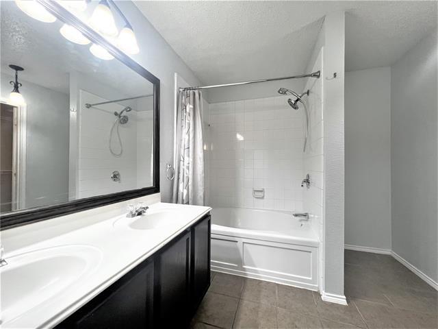 Building Photo - 4405 Centennial Ct