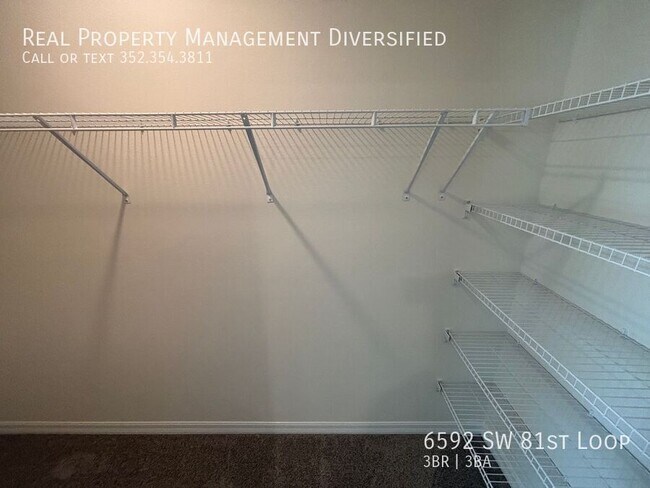 Building Photo - 6592 SW 81st Lp