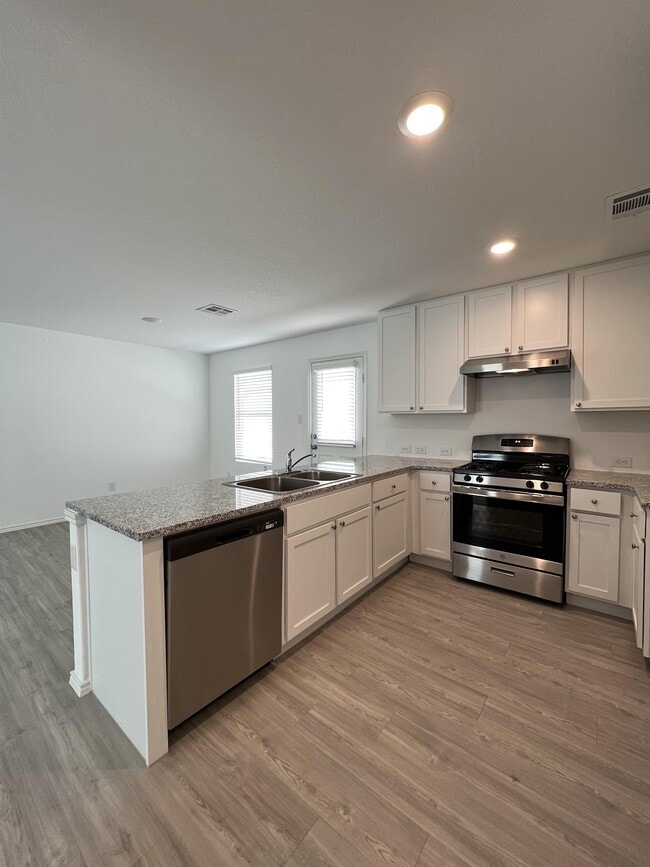 Building Photo - 7314 Silos Rdg