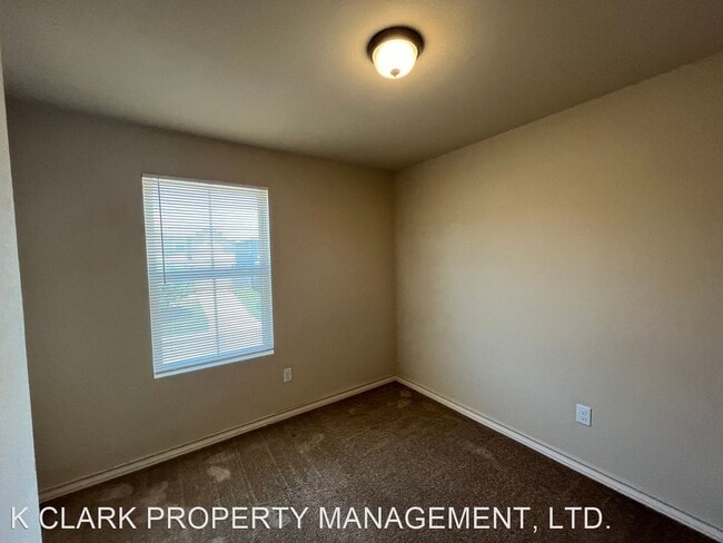Building Photo - 3 br, 2.5 bath House - 6012 JAX WAY #103