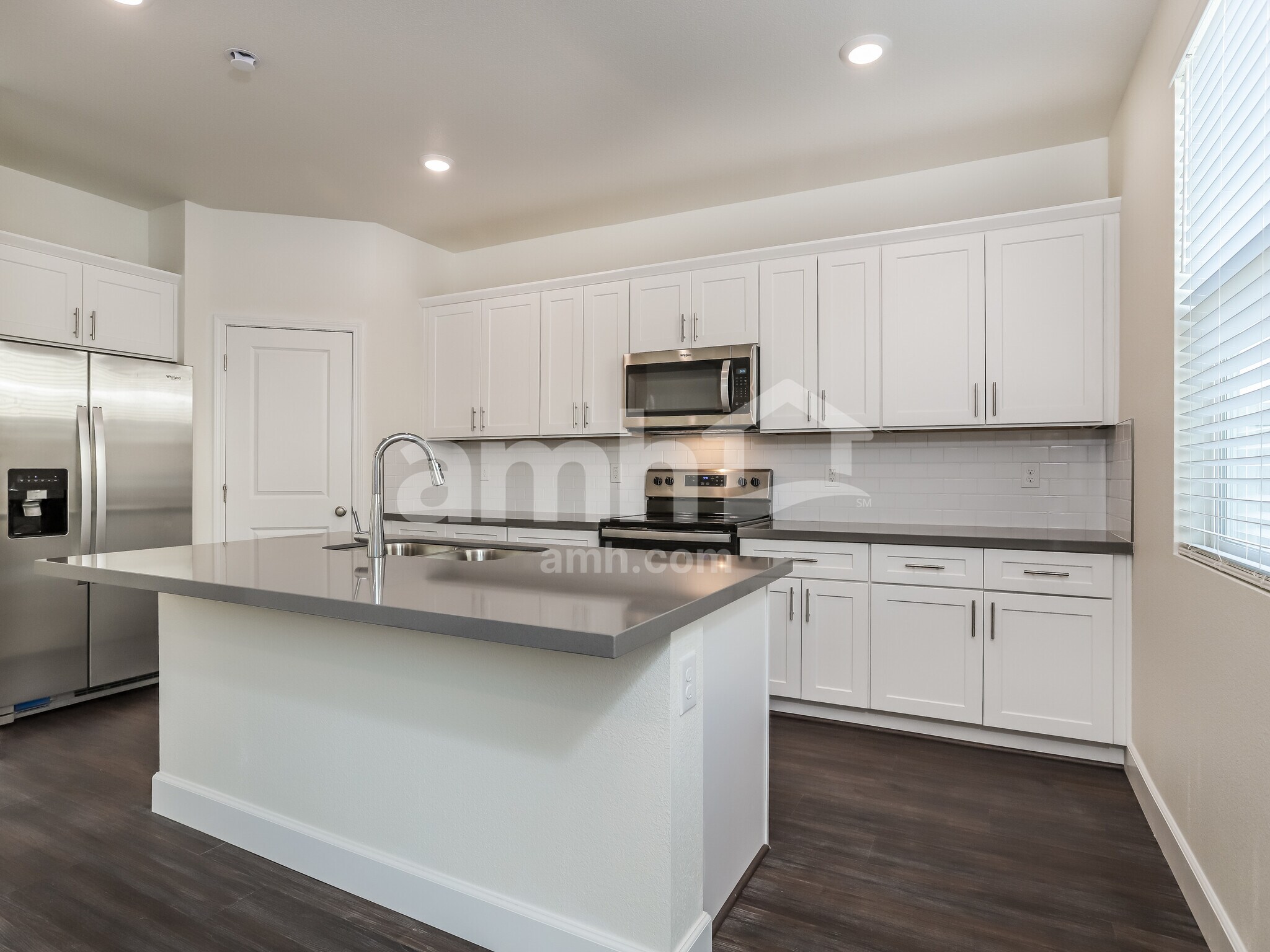 Building Photo - 6525 Enlightenment Dr