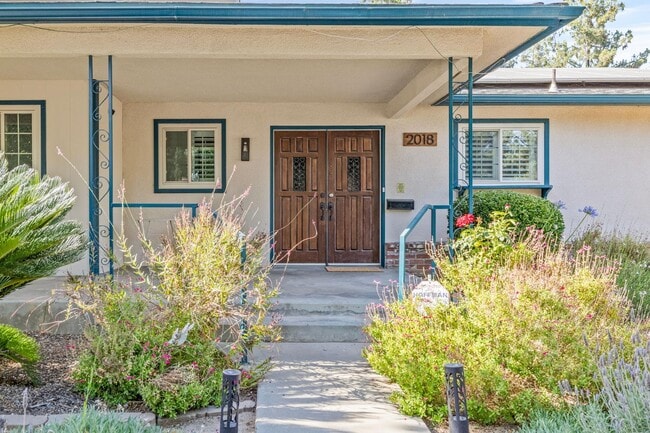 Building Photo - 2018 W Los Altos Ave