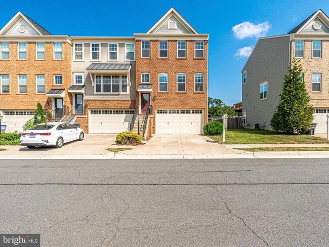Building Photo - 43472 Hopestone Terrace
