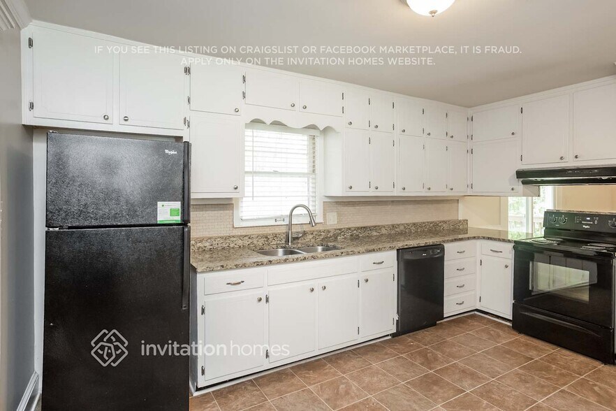 Building Photo - 1321 Laura Ln