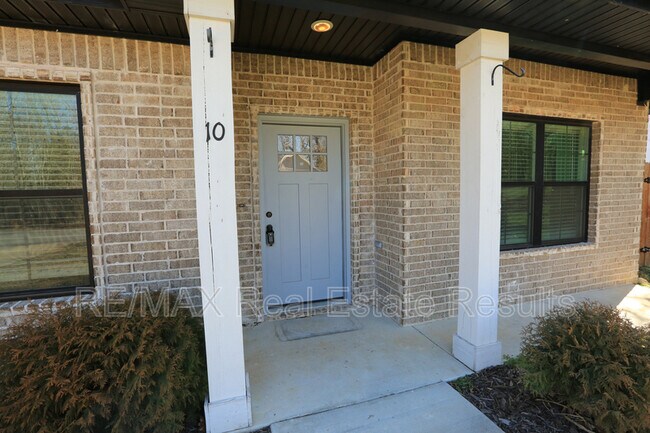 Building Photo - 10 Latheron Pl