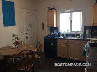 Building Photo - 288 Boston Ave