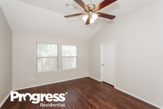 Building Photo - 7617 Rainbow Creek Dr