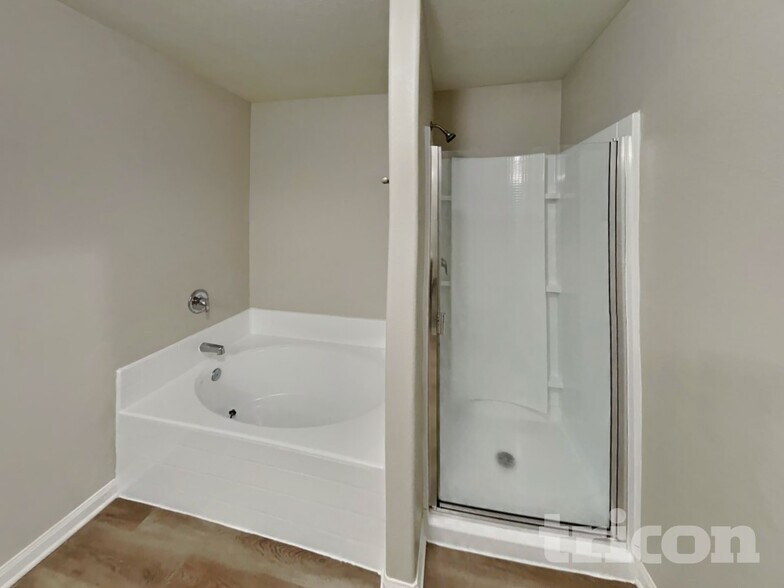 Building Photo - 308 Crooked Pine Court