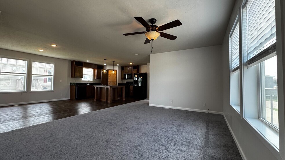 Building Photo - 2216 Osprey Pl NW