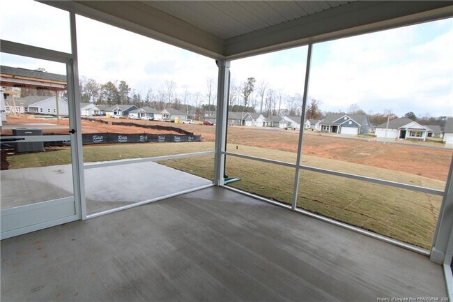 Building Photo - 461 Grange Farm Pl