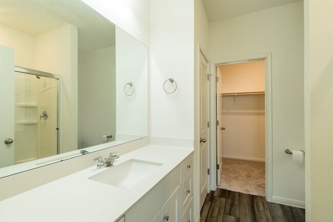 Building Photo - 402 Gemsbok Rd