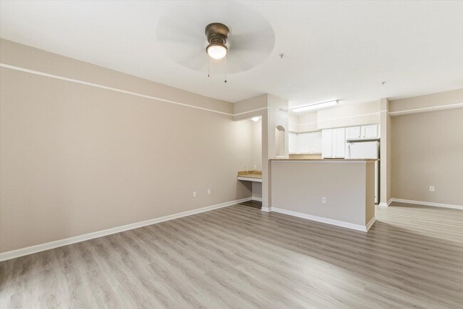 Building Photo - 2801 Chancellorsville Dr