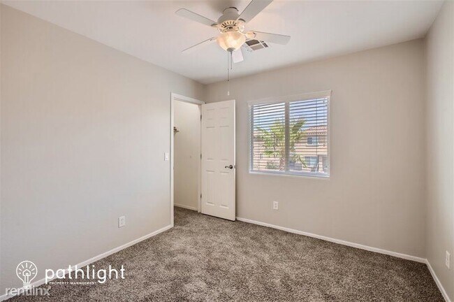 Building Photo - 4 br, 2 bath House - 22264 W Desert Bloom ...