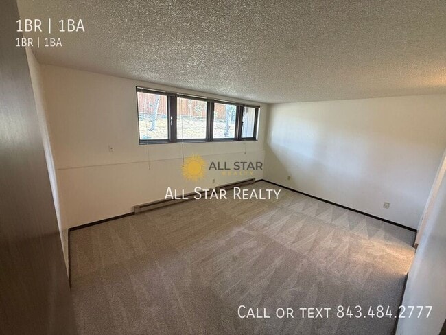 Building Photo - 2101 W 29th Ave