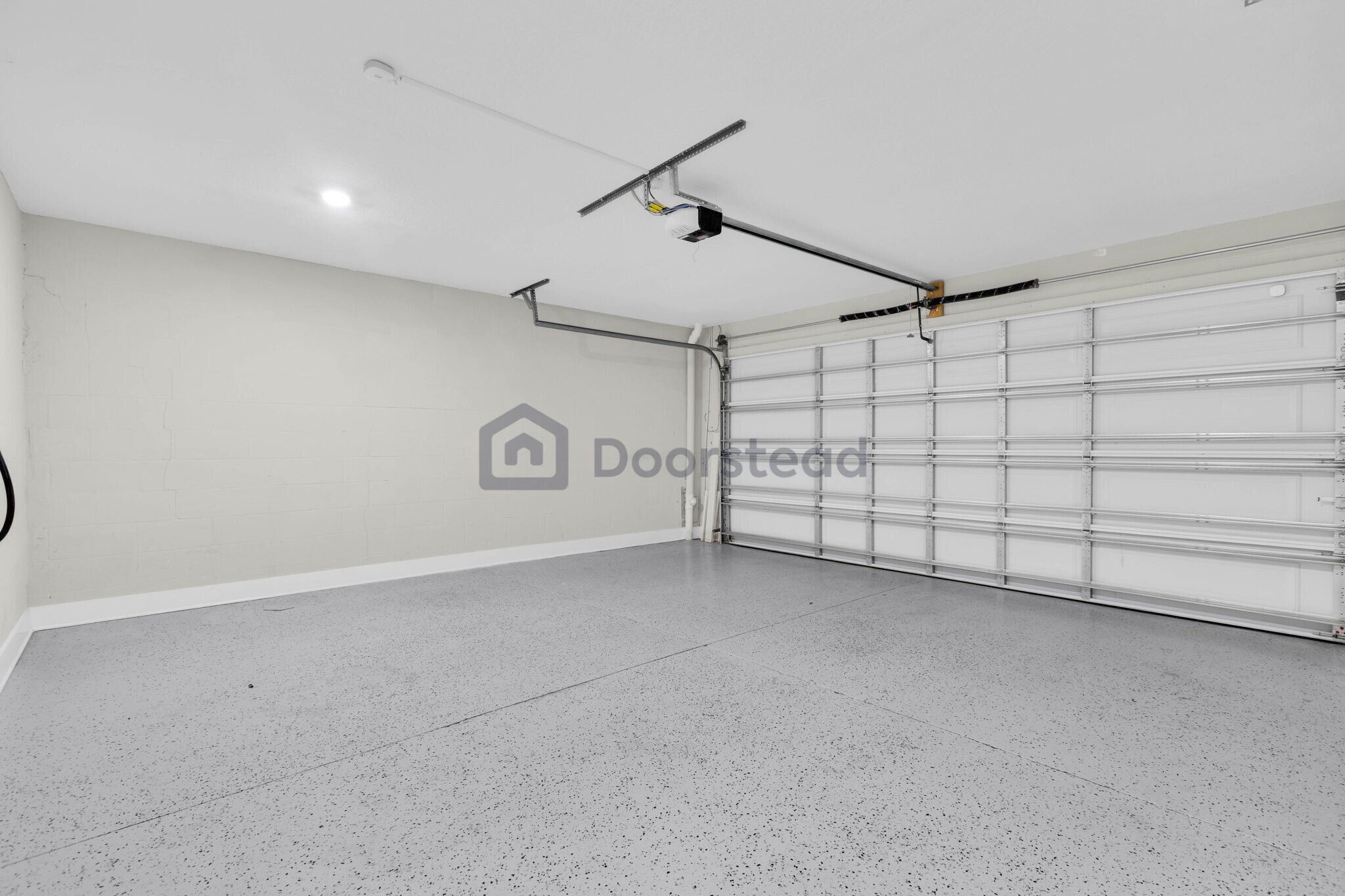 Building Photo - 4114 N Nebraska Ave