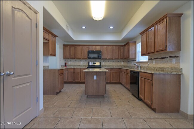 Building Photo - 6209 Cosecha Luna Cir