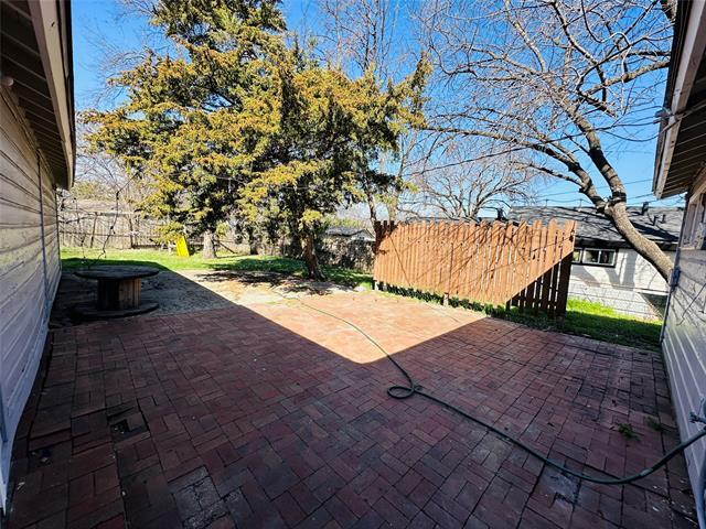 Building Photo - 4801 Stephanie Dr