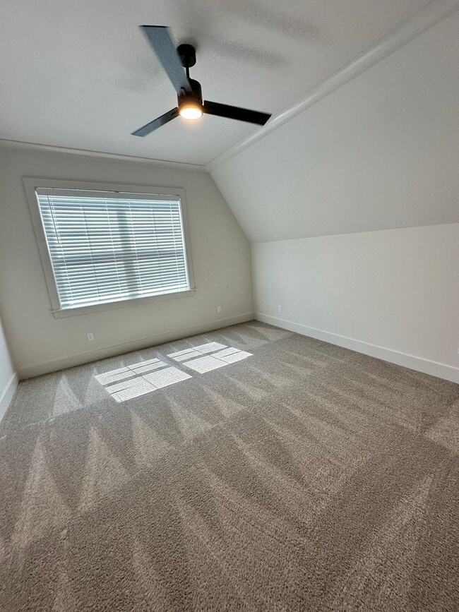 Building Photo - Close to WK Bossier and Barksdale Air Force Base.