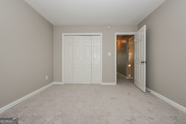 Building Photo - 3138 Ashbury Ln