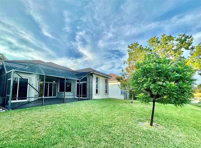 Building Photo - 7404 NW 114th Terrace