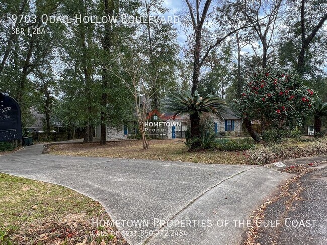 Building Photo - Charming 3BR/2BA Custom-Built Oasis with N...