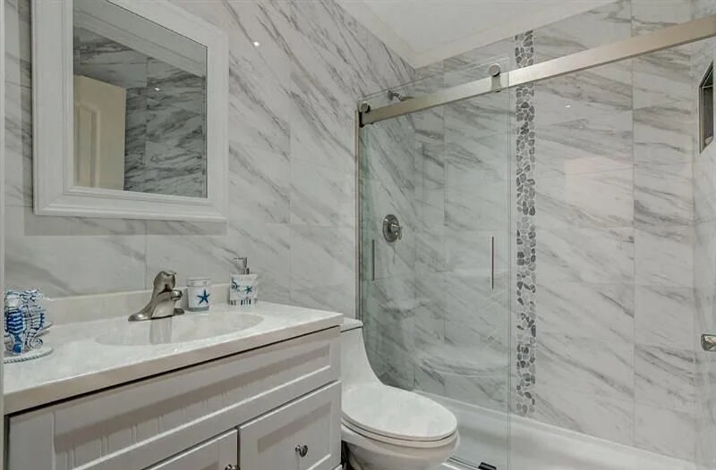 Building Photo - 8176 Waterline Dr