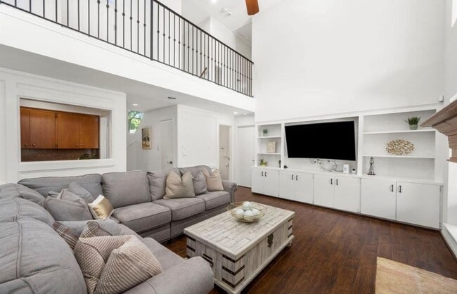 Building Photo - 1903 Fawn Way Ct