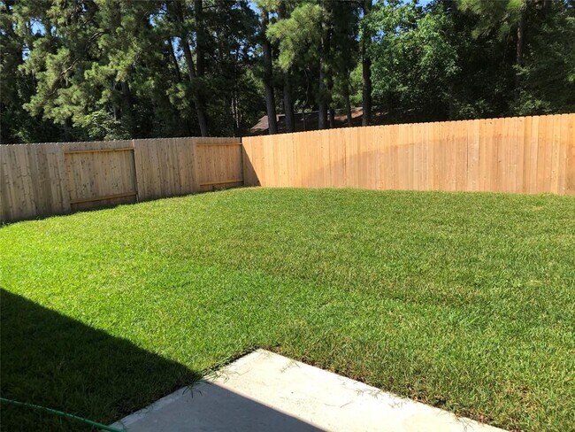 Building Photo - 18219 Willow Edge Dr