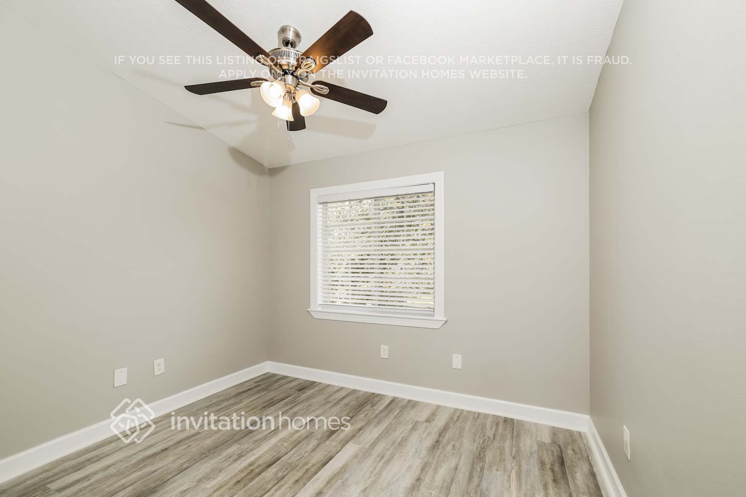 Building Photo - 151 Carol Susan Ln