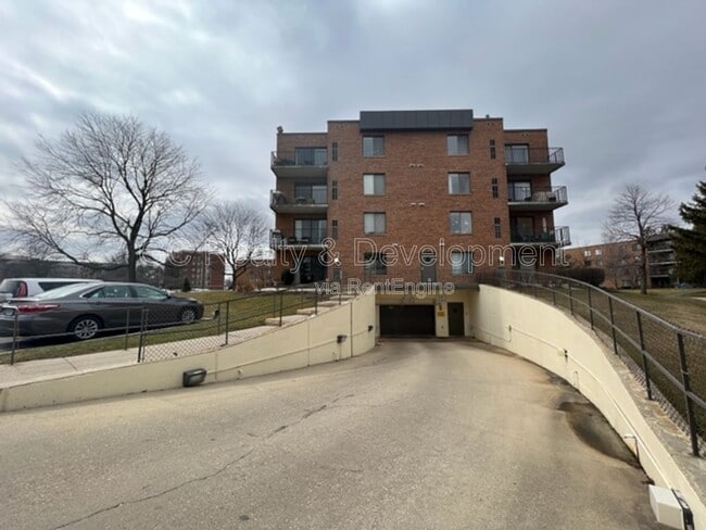 Building Photo - 950 E Wilmette Rd