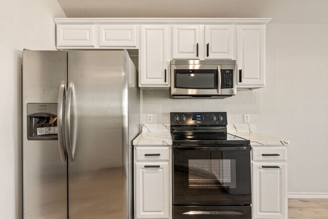 Building Photo - 3101 Lance Ln