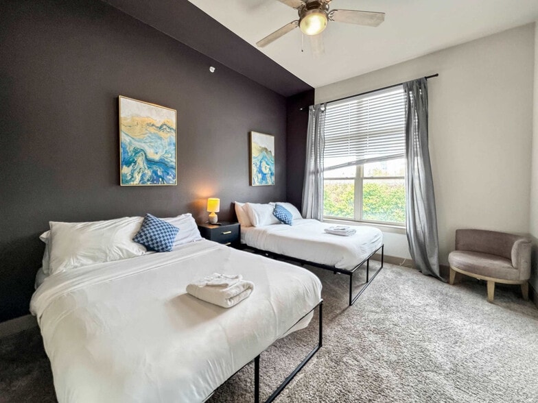 Building Photo - 2901 Indiana St