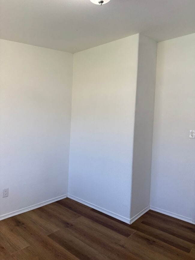 Building Photo - Charming 4-Bedroom Home for Rent in San Be...