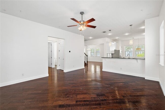 Building Photo - 5338 Ardsdale Ln