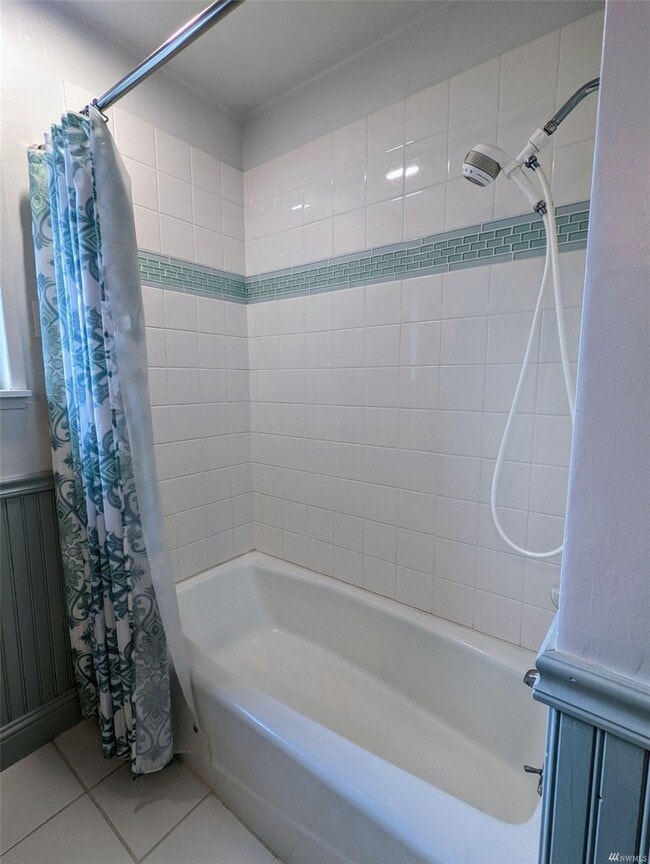 Building Photo - 782 Camden Ct SW