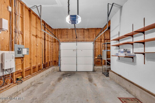 Building Photo - 30 Turnberry Cir