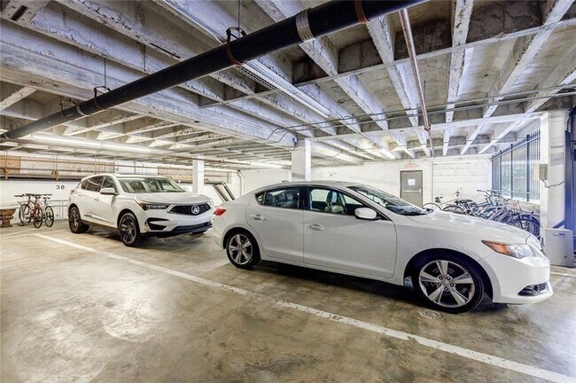 Building Photo - 878 Peachtree St NE