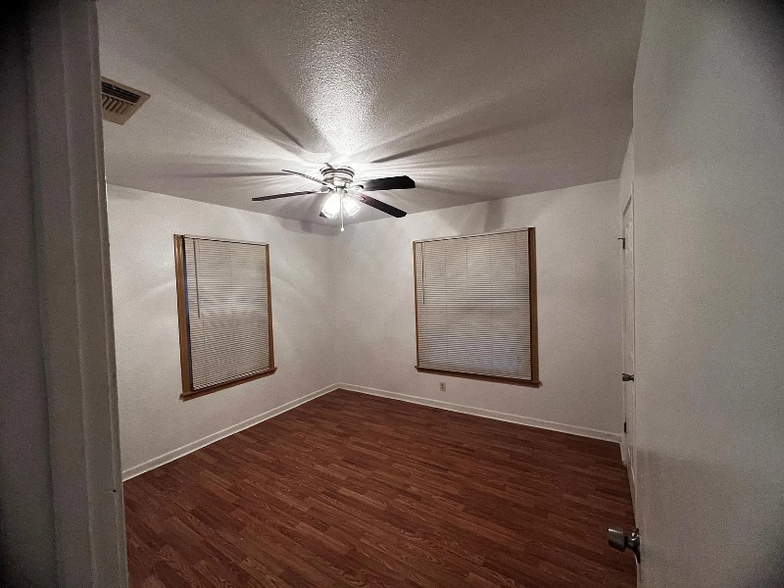 Building Photo - 163 Cornish Ave