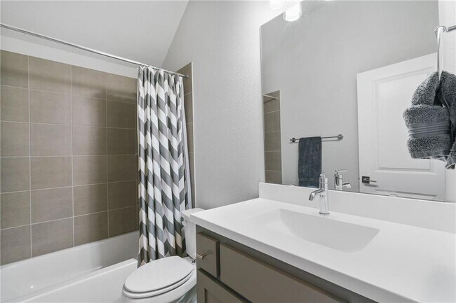 Building Photo - 16308 Paddlefish Wy
