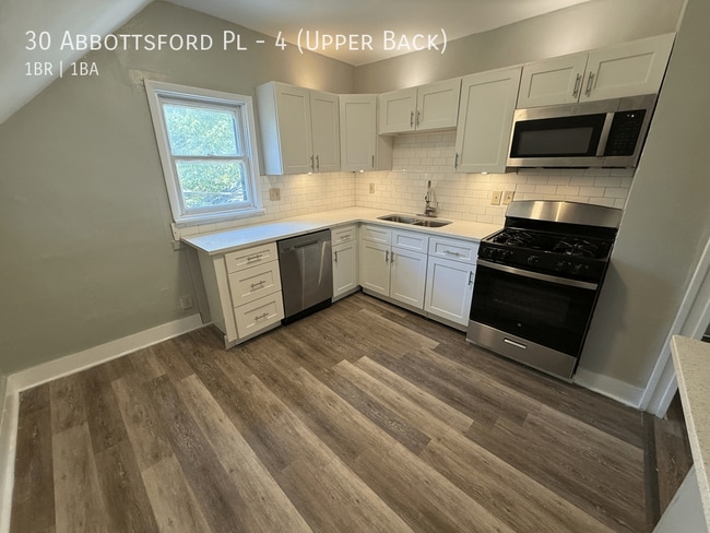 Building Photo - 30 Abbottsford Pl
