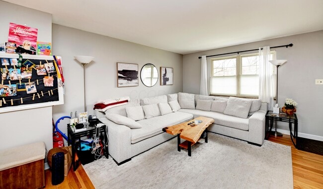 Building Photo - 1870 Northwest Blvd