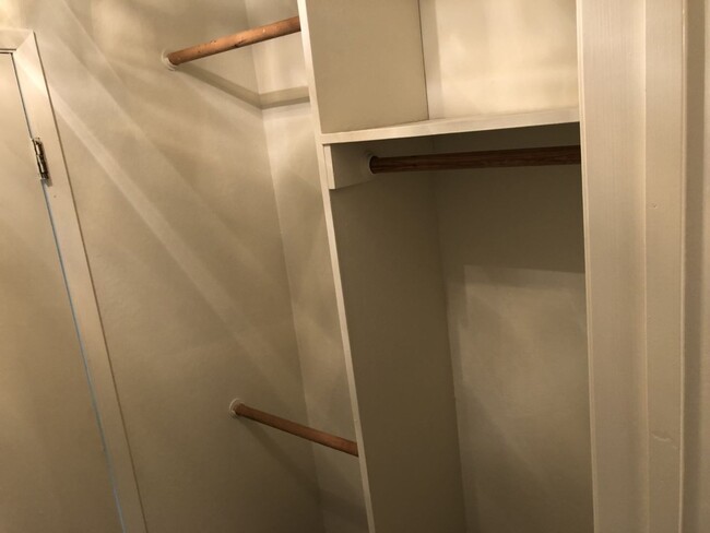 Building Photo - Studio Condo Available Now